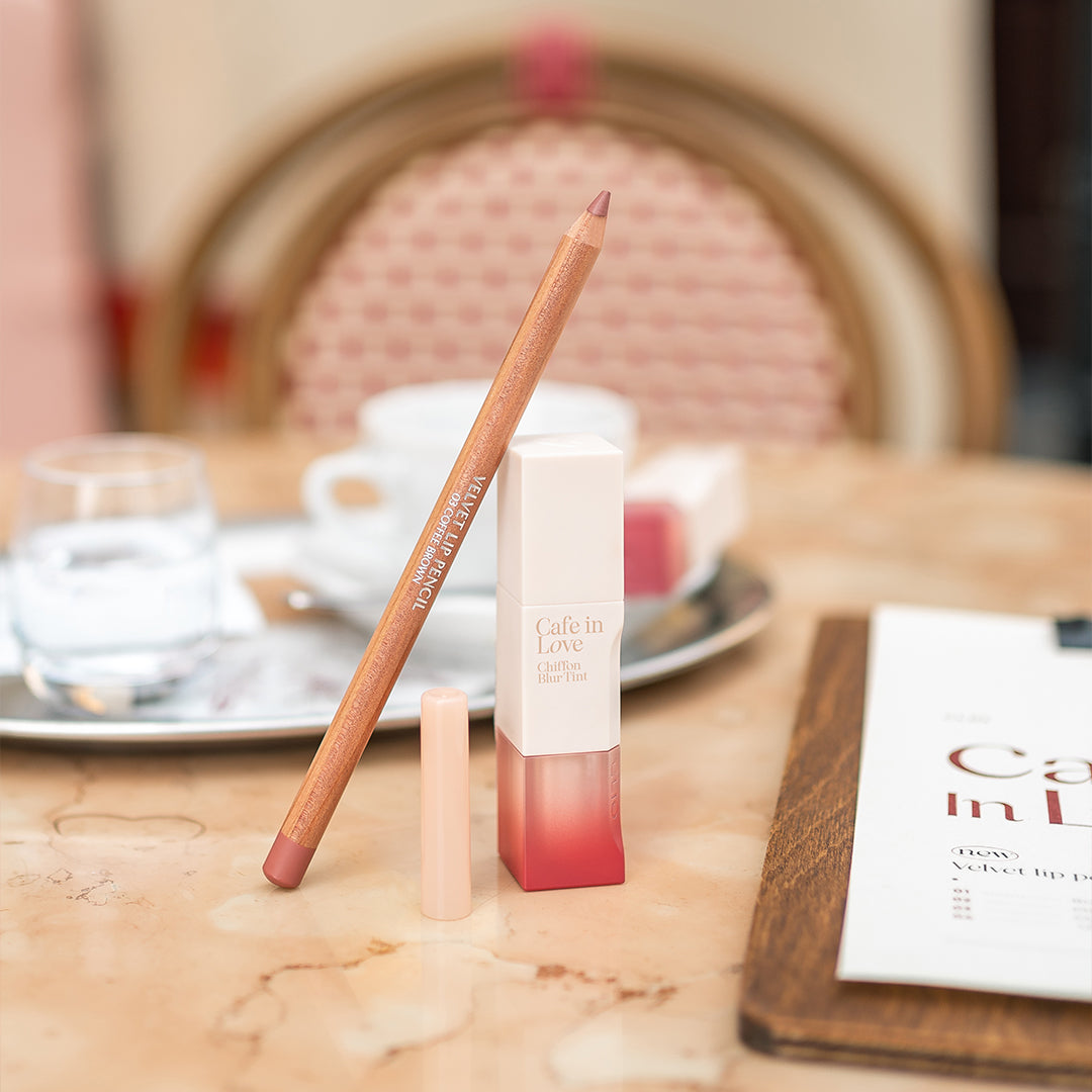 Clio Velvet Lip Pencil Set (With Sharpener)