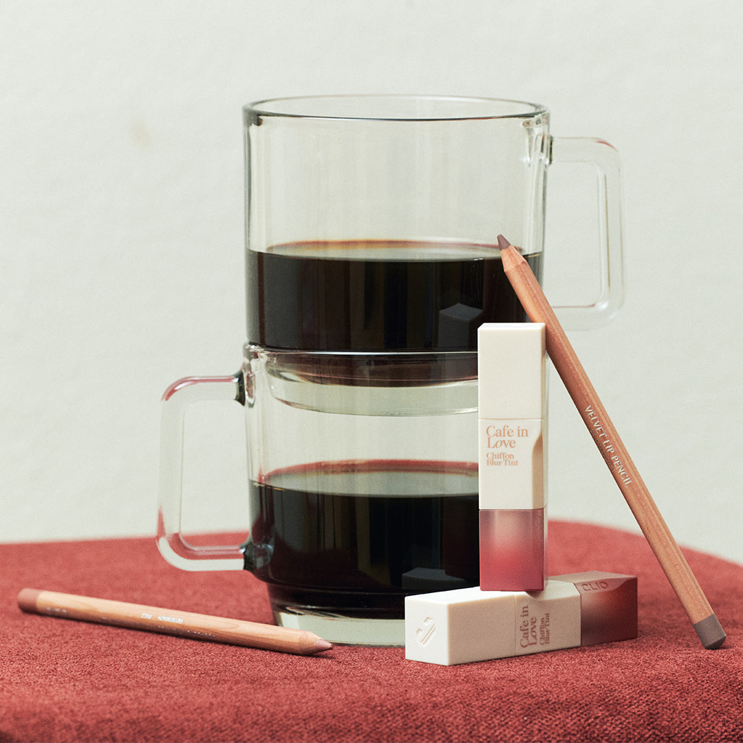Clio Velvet Lip Pencil Set (With Sharpener)