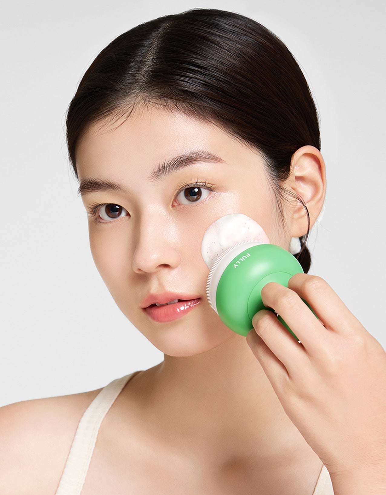 Fully Pore Cleansing Brush - 2000 Bristles for effective clean
